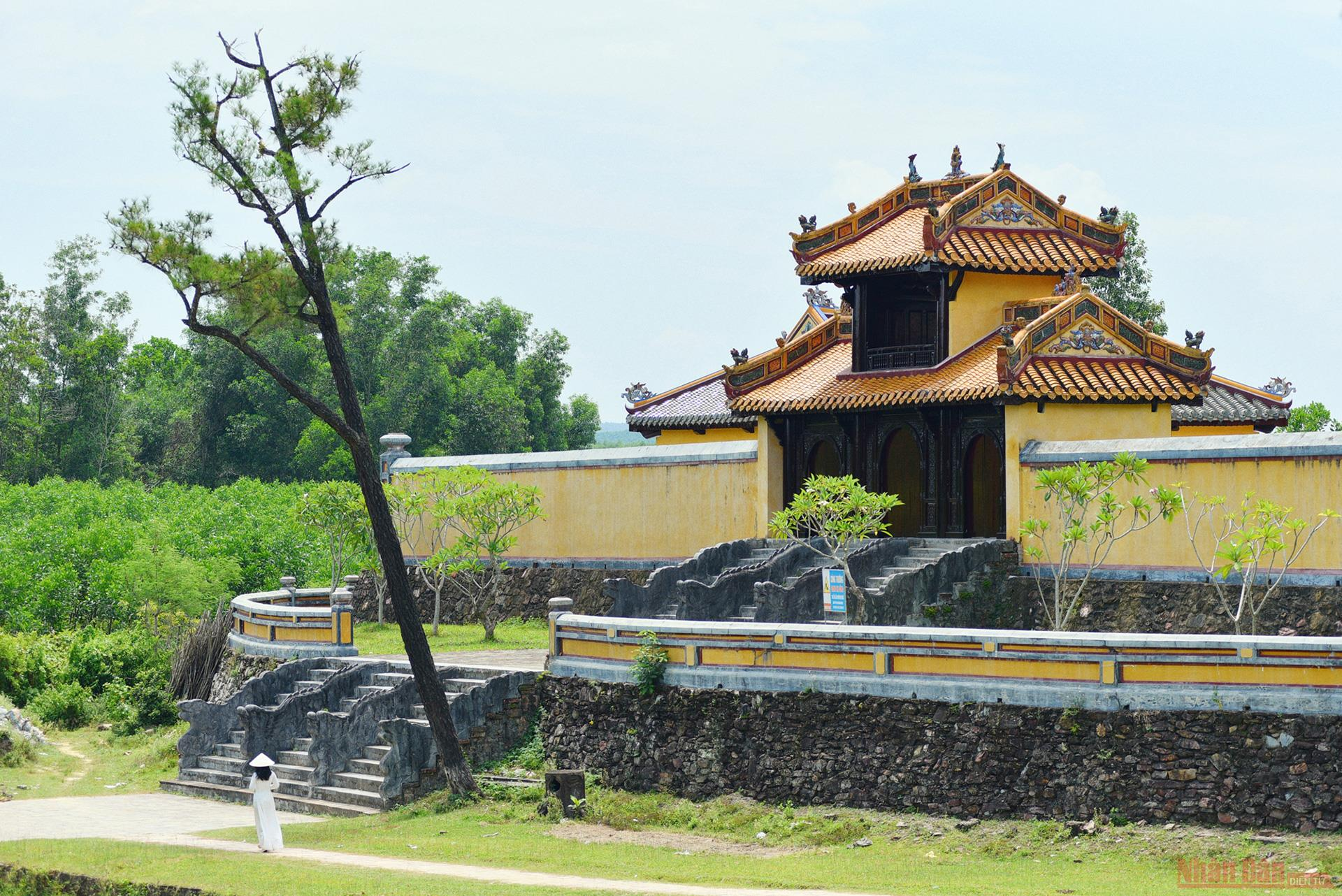 Gia Long Tomb, the solemn resting place of Nguyen Dynasty’s first Emperor 1822 22